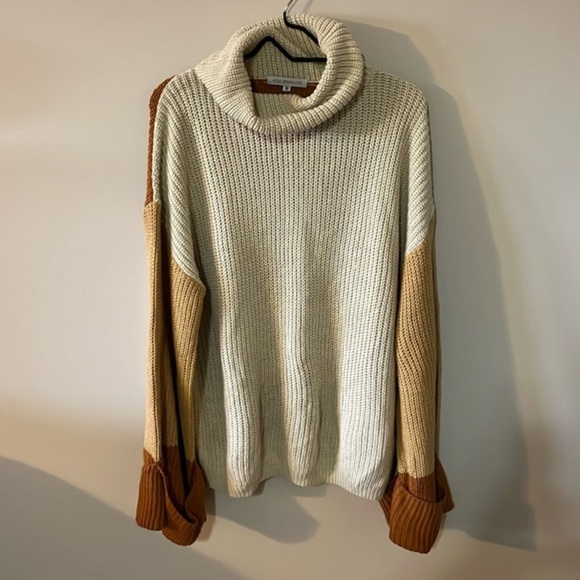 Miss Sparkling Sweaters - Miss Sparkling Size Medium Cream/Tan/Dark Orange Sweater